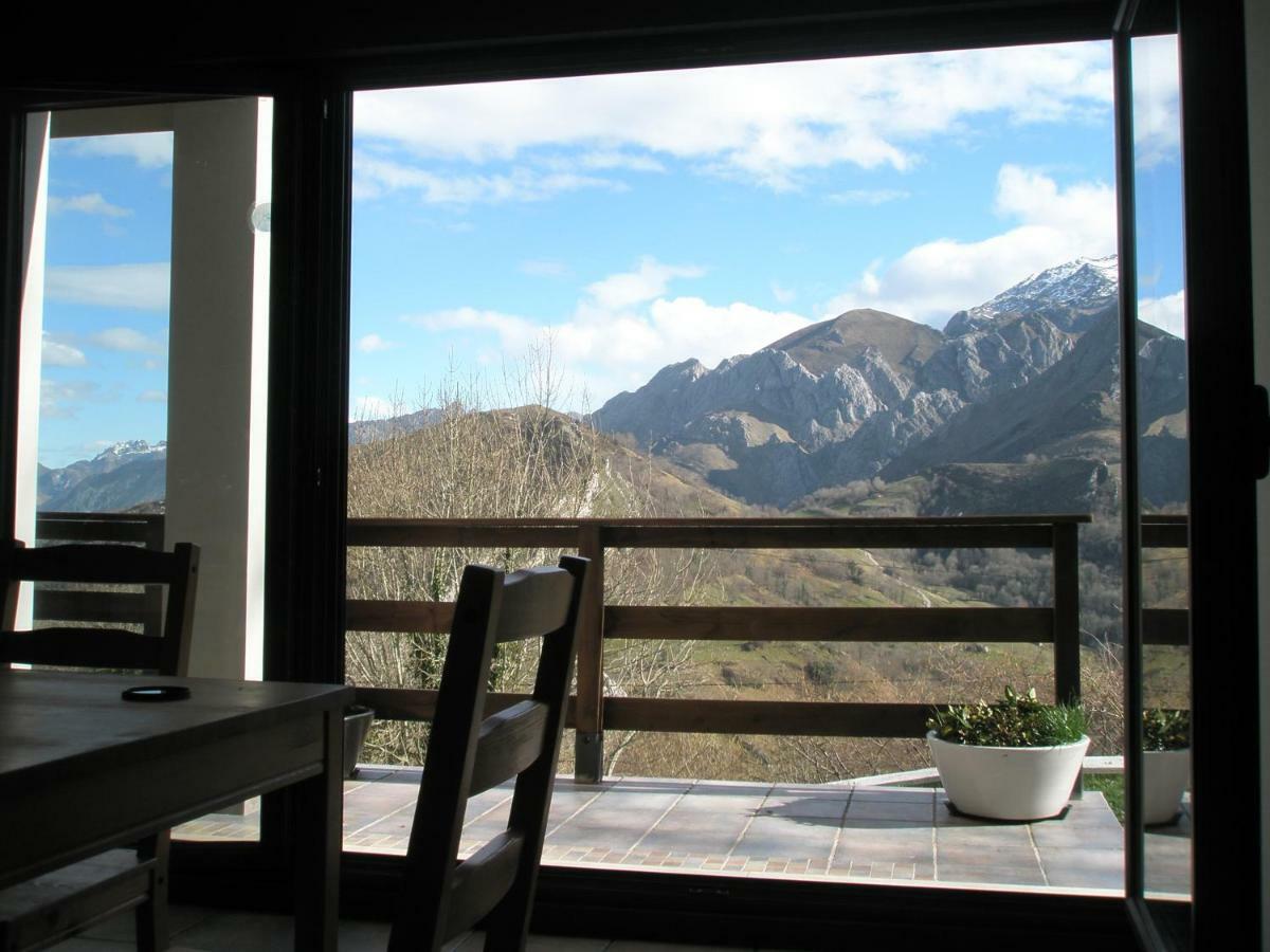 La Senda Del Casano Villa Canales  Luaran gambar